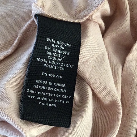 VICTORIAN lace ballet pink blouse with crochet lace details, never worn, Size L - Picture 9 of 10